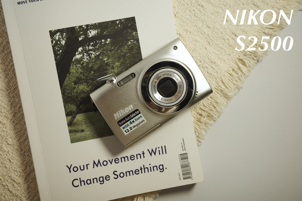 Nikon s2500