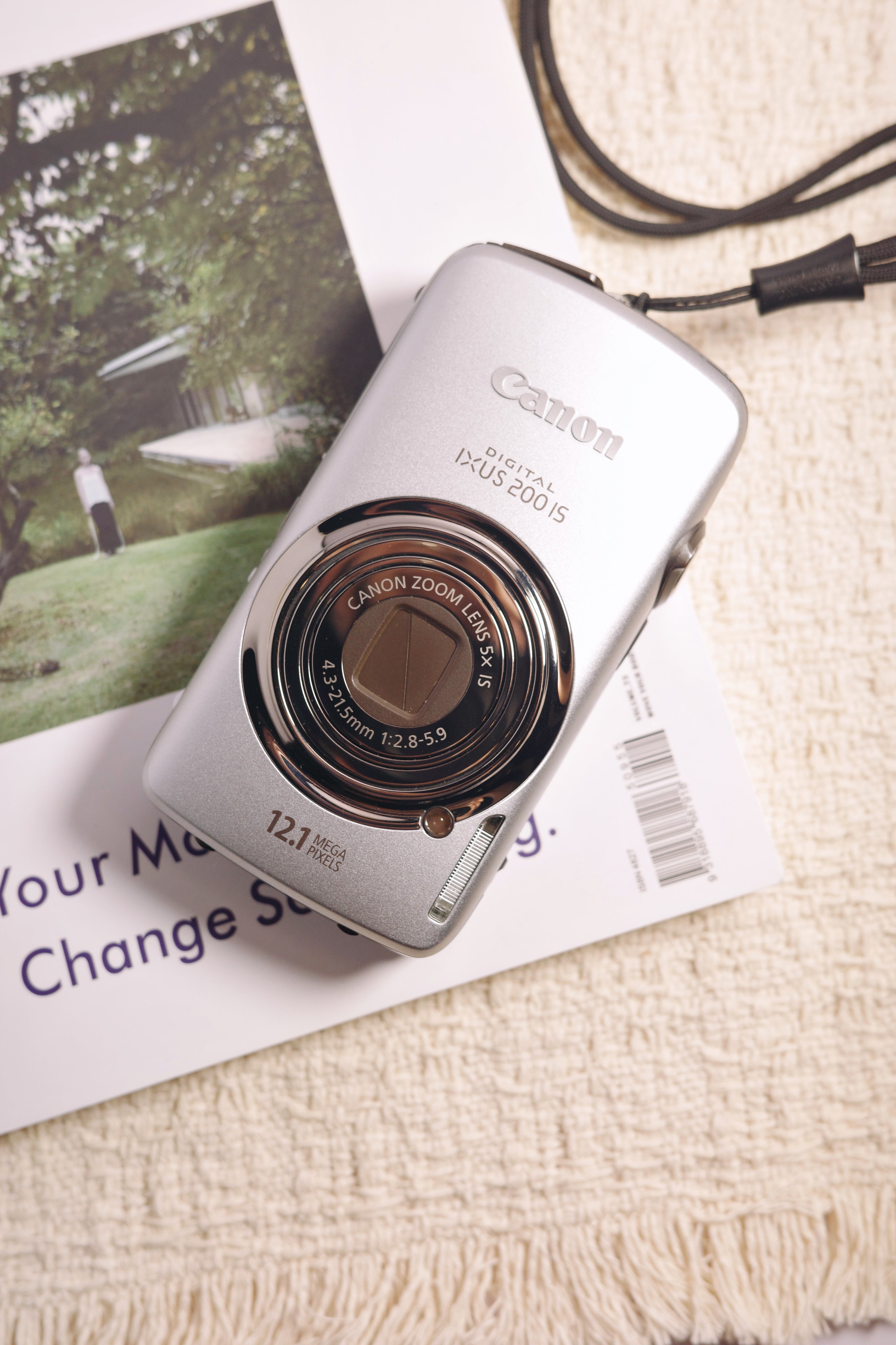 Canon ixus200