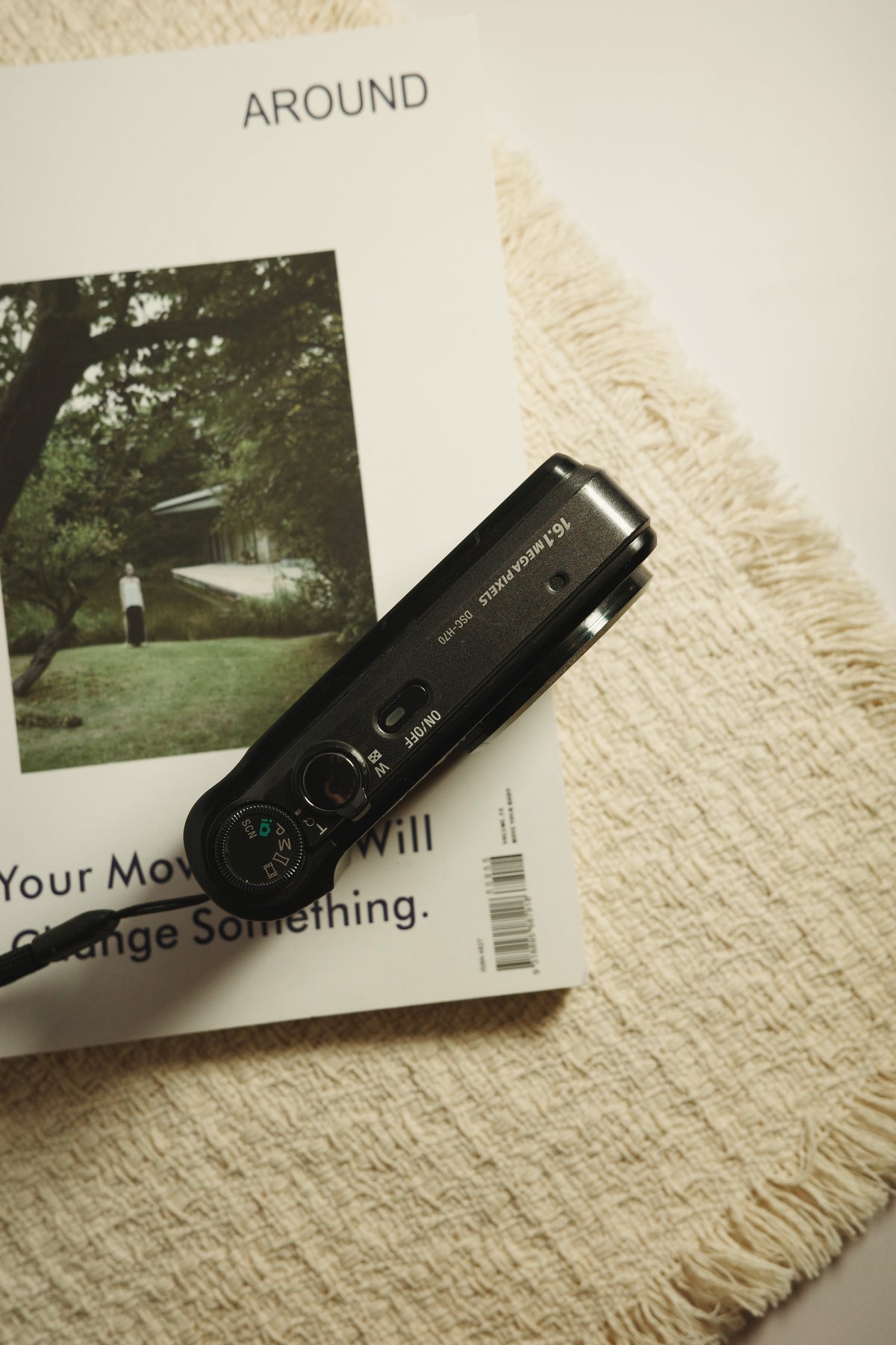 Sony h70