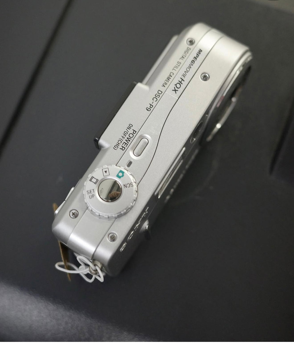 Sony dsc P9