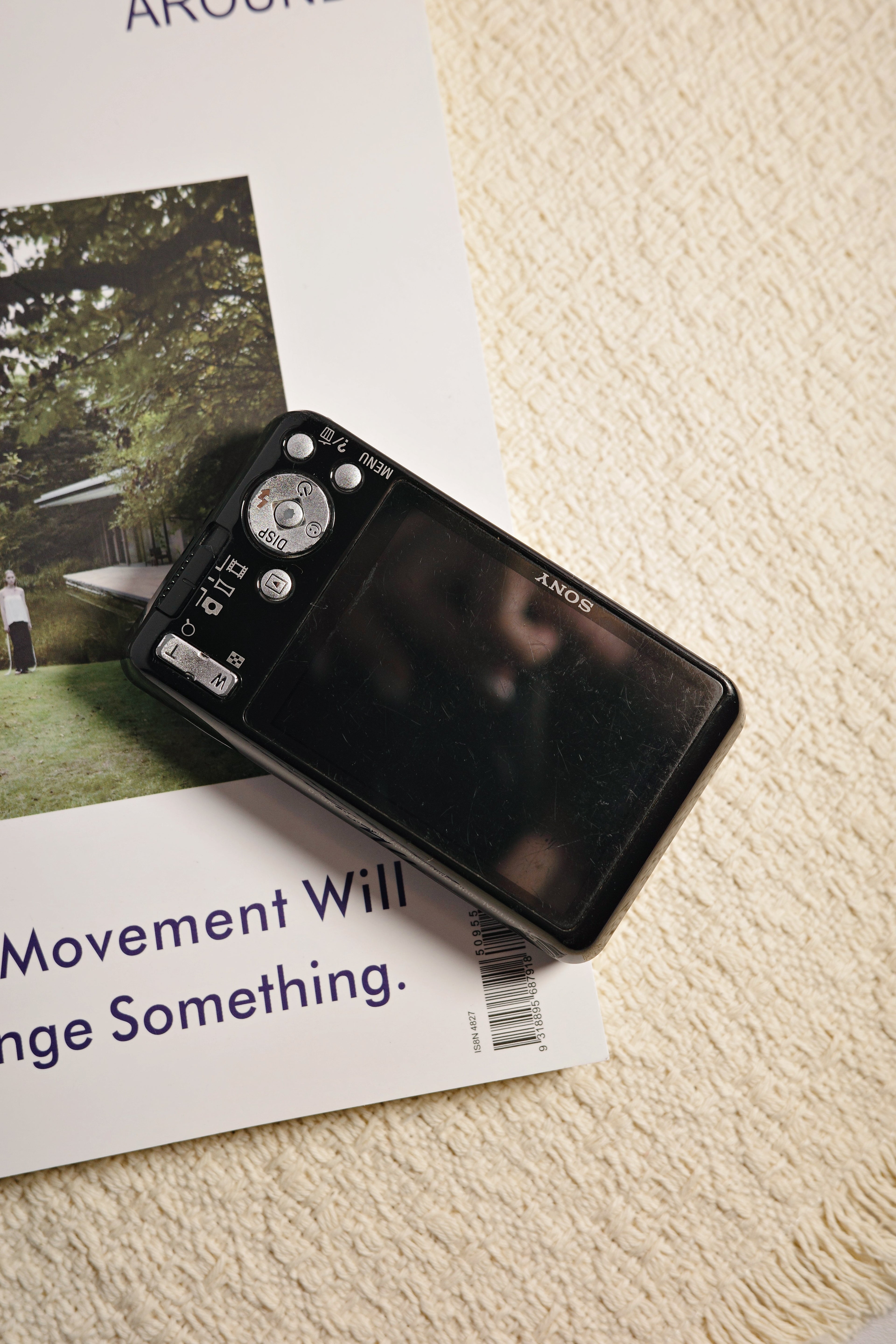 SONY w630