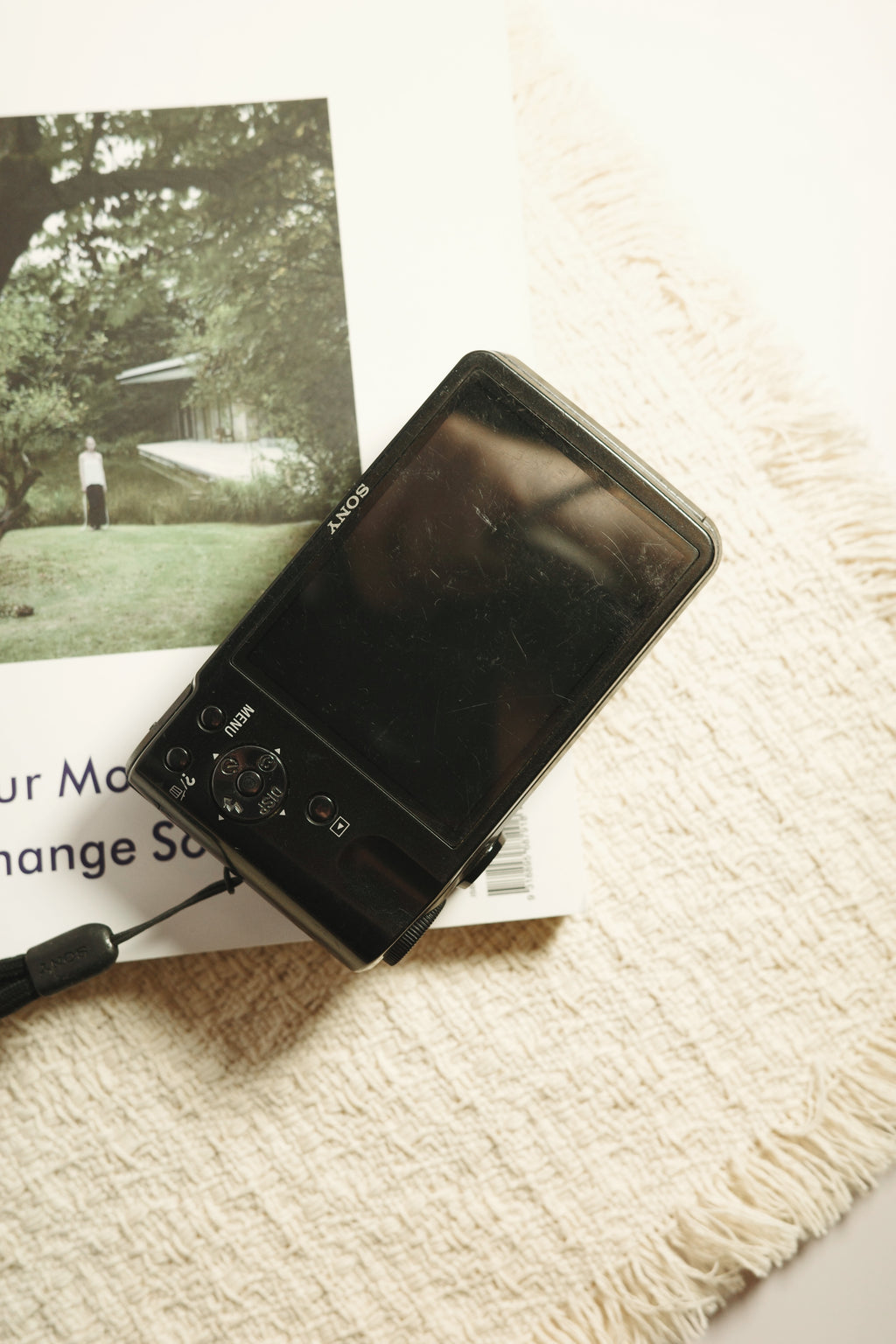 Sony h70