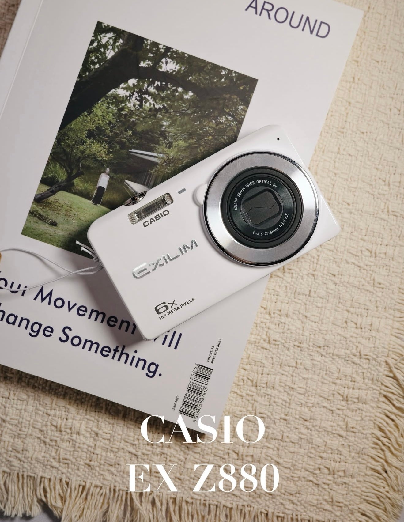 Casio 奶白CCD z880